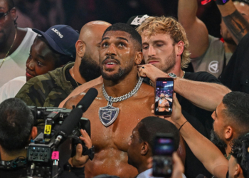Anthony Joshua Hurt in Deadly Nigeria Crash Almost Two Weeks After Jake Paul KO
