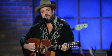 Mavericks Frontman Raul Malo Dies at 60