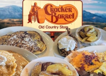 Cracker Barrel Fans Discuss Menu