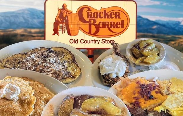 Cracker Barrel Fans Discuss Menu