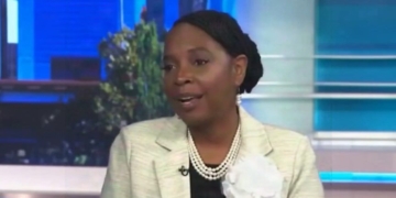 Elected Dem Busted For Allegedly Breaking Into Car