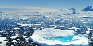 Europe Blows Gasket As Trump Appoints Governor Vowing To Make Greenland Part Of US