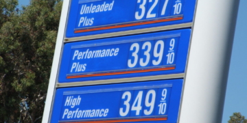 EXCLUSIVE: Sens. Cruz, Kennedy Urge Trump Admin To Resist European Power Grab Threatening All American LNG Exports