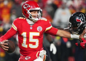 Fans React To Kansas City Chief Decision To Leave Stadium