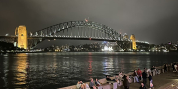 Police Blanket Sydney For New Year’s Eve After Bondi Beach Terror Response Draws Scrutiny