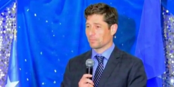 Watch How Minneapolis Mayor Panders To Somalis In Worst Way During Fraud Scandal