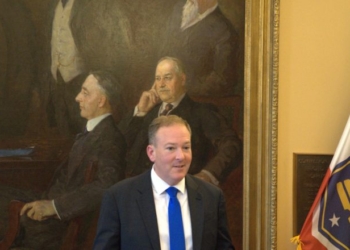 Zeldin Defends Those Worried About Tinkering With The Sun: ‘Not Conspiracy Theorists’