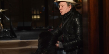 Mickey Rourke Denies GoFundMe as Eviction Drama Grows