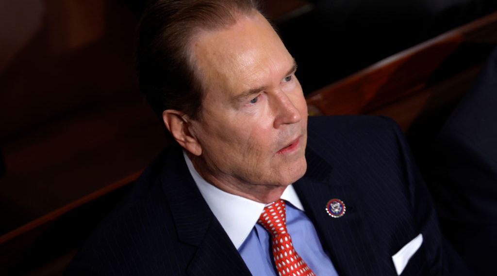 Florida Tax Powerhouse Buchanan Exits Congress After 20 Years