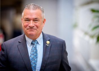 GOP Rep Claims Trump Invasion of Greenland ‘Would be the End of His Presidency’