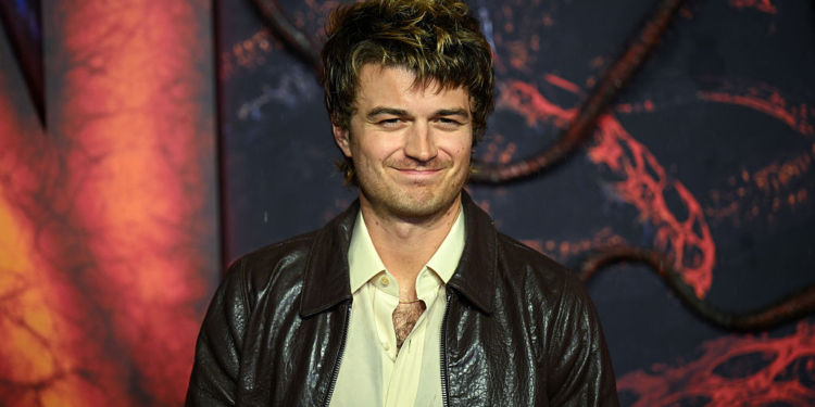 Joe Keery of ‘Stranger Things’ Overtakes Taylor Swift on Spotify