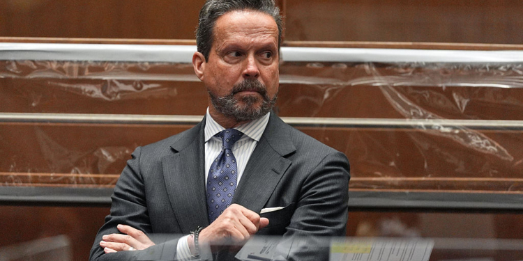 Experts Say Money Likely Drove Alan Jackson’s Exit From Nick Reiner Murder Case