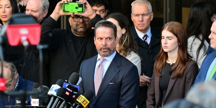 Nick Reiner Smirks in Court, Star Attorney Alan Jackson Drops Out of Double-Murder Case