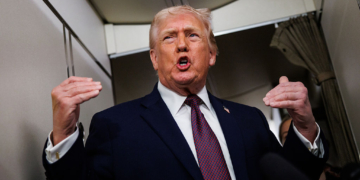 Trump Slaps 25% Tariff on Countries Doing Business With Iran