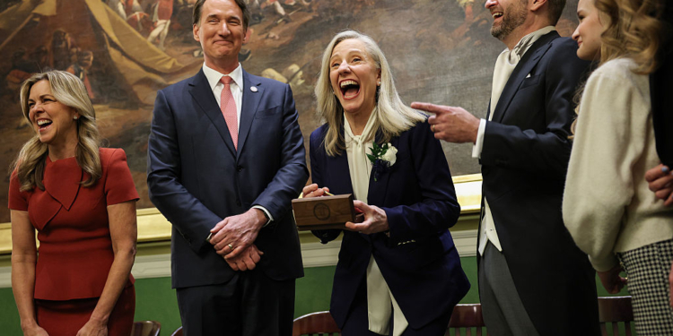 Virginia Democrats Push to End Mandatory Minimums for Violent Crimes