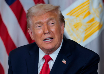 Trump Says Iran Seeking Talks as US Warships Mass Near Its Borders