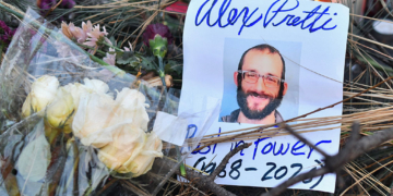 Trump Mum on Pretti Question: Did Border Patrol Agent Do the ‘Right Thing’