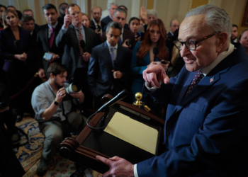 Shutdown Standoff Eases, but Deadline Pressure Remains