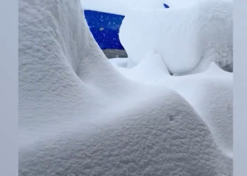Record Snowfall Sinks Boats and Spurs Avalanche Concerns in Alaska