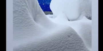 Record Snowfall Sinks Boats and Spurs Avalanche Concerns in Alaska