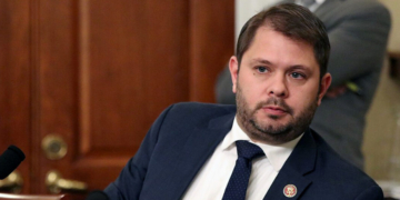 Congressional Democrats Rage At Trump’s Venezuela Operation