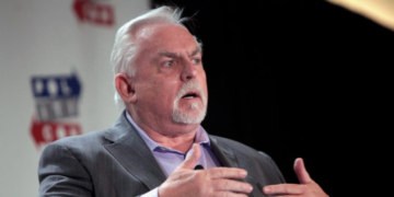 EXCLUSIVE: ‘Cheers’ Star And Iconic Pixar Voice Backs GOP California Gov Candidate, Takes Shot At Newsom