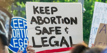 Forcing Doctors To Perform Abortions Isn’t As Popular As Democrats Think It Is, Poll Shows