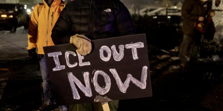 Former Trump Official Praises Letter From The Minnesota Chamber of Commerce Amid ICE Protests