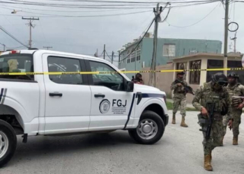 GRAPHIC: Cartel Gunmen Behead, Castrate Cop as Message Amid Turf War in Mexico