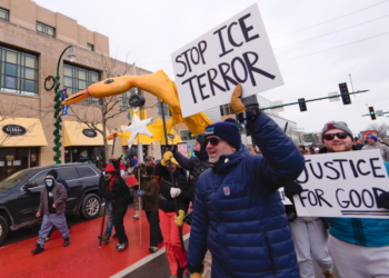 Hotel Kicks Out ICE Agents As Threats From Left-Wing Mobs Grow