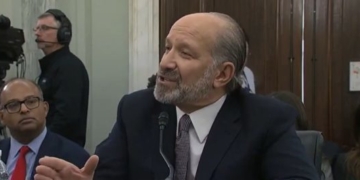 Howard Lutnick Heckled By Al Gore At High-Profile Globalist Soirée