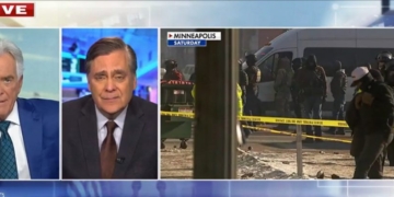 Jonathan Turley Flags ‘Legitimate Questions’ Surrounding Border Patrol Shooting Of Anti-ICE Demonstrator