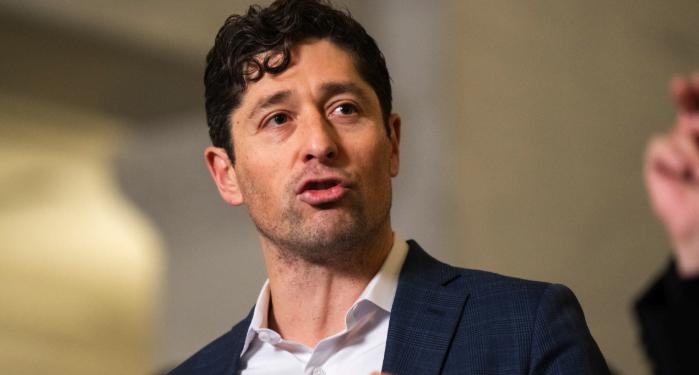 Mayor Gives Statement Following Second  ICE Involved Shooting In City