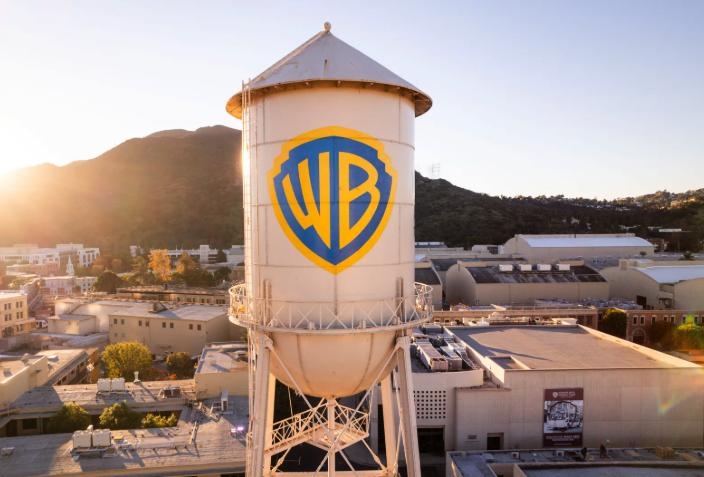 Paramount Continues Heated Battle To Obtain Warner Bros