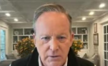 Sean Spicer Goes Nuclear On CBS News Anchor For Casting Himself As Outsider