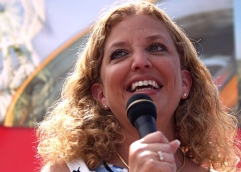 Senior Democrat, Bucking Party’s Knee-Jerking Reaction, Praises Trump’s Capture Of ‘Illegitimate’ Maduro