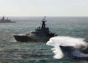 US Ally Scares Off Russian ‘Shadow’ Vessel Prowling Near Key Link To America