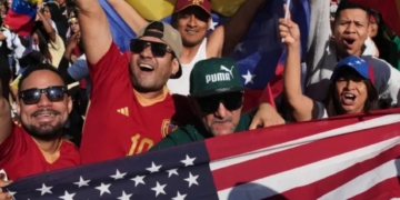 Venezuelans In Florida Tell Reporters They May Return Following Maduro’s Capture