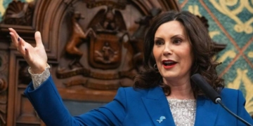 Whitmer Says America Is ‘Ready for a Woman President’