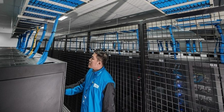 Data Center Demand Reveals What Might Cripple America’s Power Grid