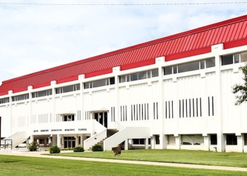 2 Dead After University Shooting Plunges School Into Lockdown