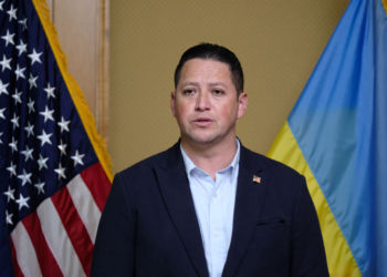 Aide Who Set Herself on Fire at Center of Text Scandal as Texas Lawmaker Refuses to Resign