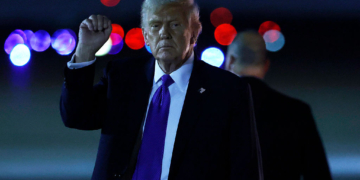 ‘Don Collosus’ Stuck in Ohio as Payment Lags