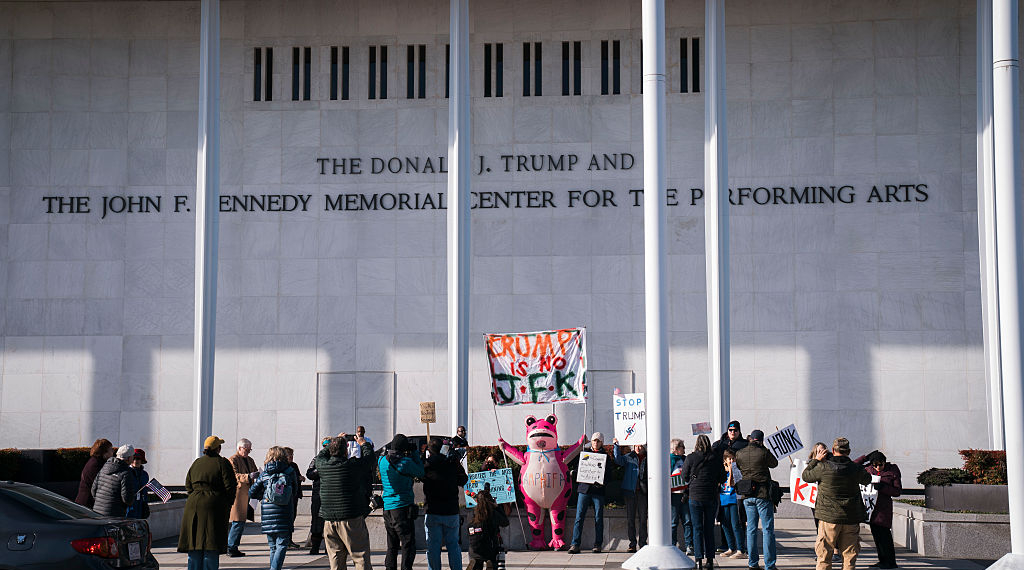 Trump Announces Trump Kennedy Center to Close For 2 Years to ‘Build New and Spectacular Entertainment Complex’