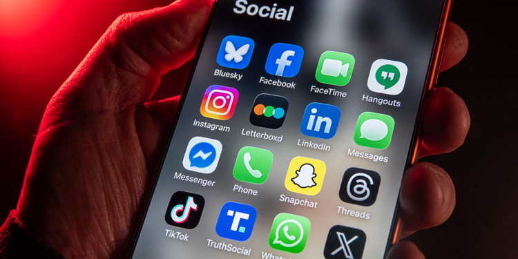 Instagram Employing New Tool to Stem Teen Suicides