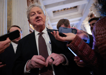 GOP Sen Lauds Fetterman By Calling Him a ‘Total Banger’