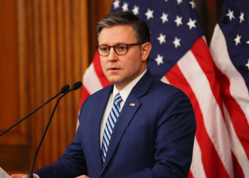 GOP’s One-Vote Margin Triggers Floor Revolts, Stalls Trump Tariff Push