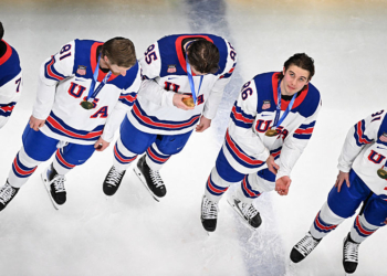 Trump Lauds US Hockey Gold