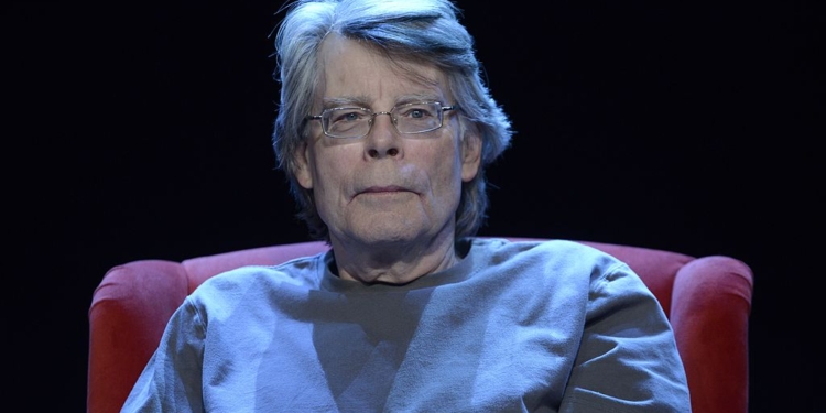 Stephen King Draws Fire Over Post Targeting Trump’s Personal Life