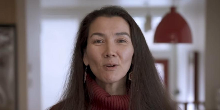 ‘Alaska First’ Democrat Runs Some Ads Everywhere Except Alaska